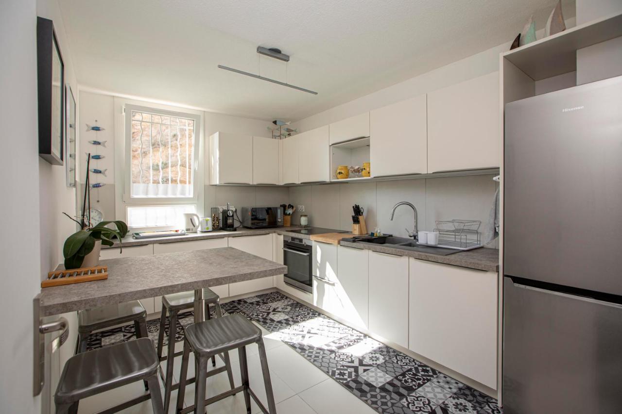 Appartement T3 Traversant Residence Standing Garage Et Piscine Exterieure Gratuits Sète Eksteriør billede