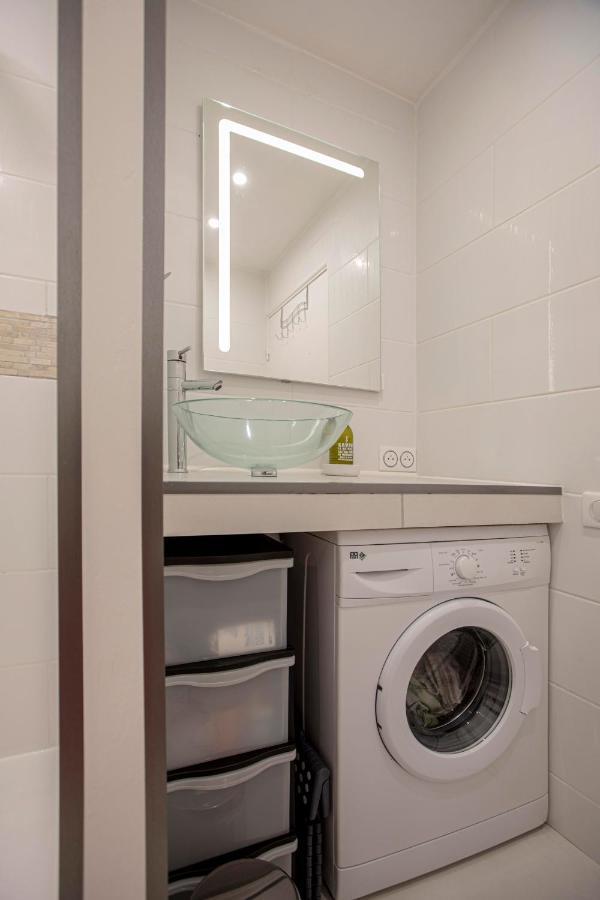 Appartement T3 Traversant Residence Standing Garage Et Piscine Exterieure Gratuits Sète Eksteriør billede
